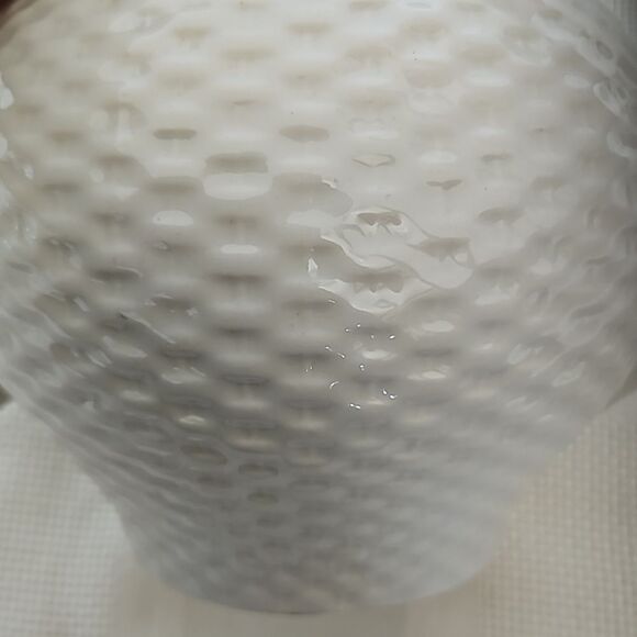 Vintage A Teleflora Gift 1985 Flower Teapot Basketweave Texture Pink/ White - Picture 10 of 16